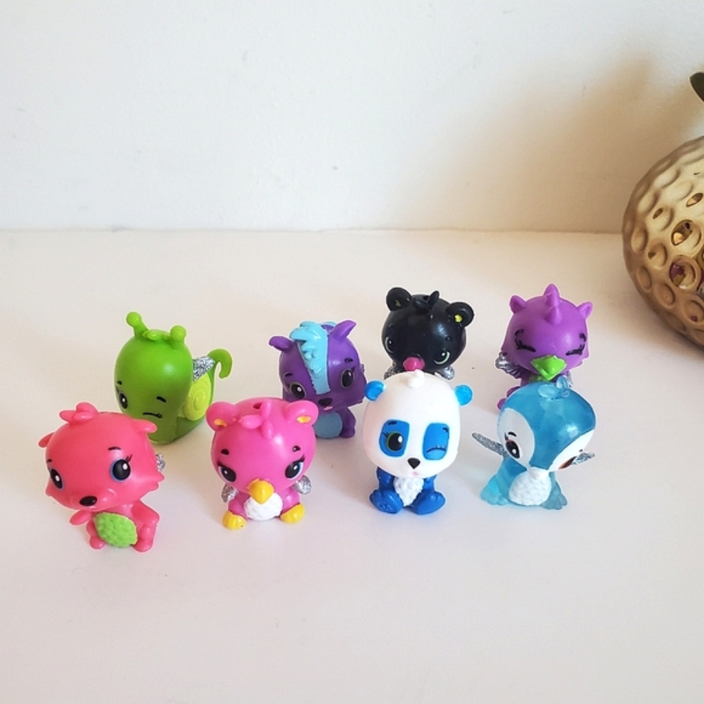 RARE Lot of 8 Hatchimals Colleggtibles